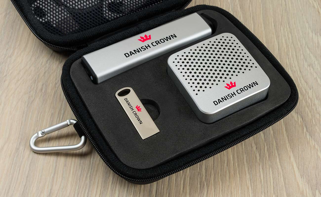 Metal L - Customised Promotional Merch Packs gallery thumbnail